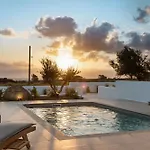 Villa P Square Luxury Naxos Kastrákion