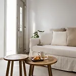 P Square Luxury Naxos Kastrákion