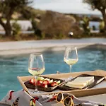 P Square Luxury Naxos